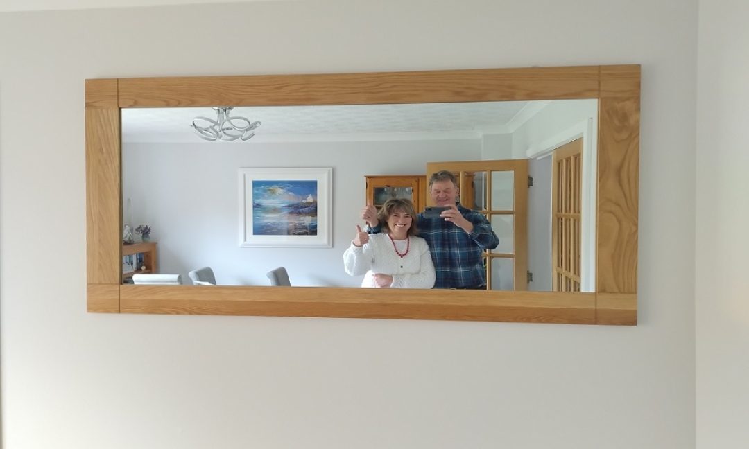 Hanging a mirror on plasterboard